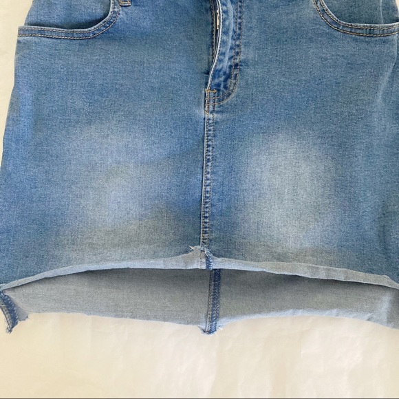 Forever 21 Stretch Denim Skirt - Picture 5 of 10